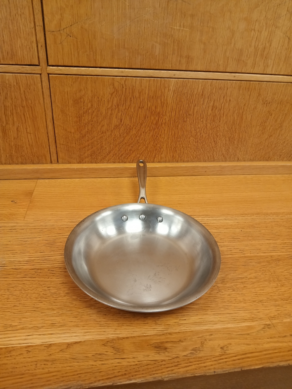 Calphalon Stainless Steel Frying Pan in Silver Finish